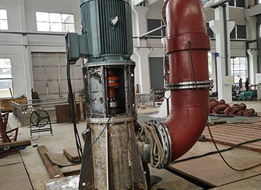 a-vertical-pump-in-iesting