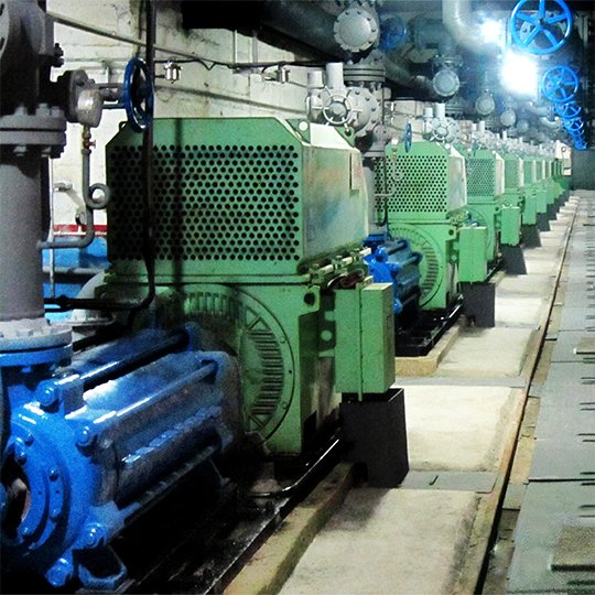 boiler-feed-pumps-in-operation